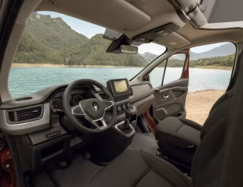 Interior Renault Trafic SpaceNomad [Worldwide] (X82) '2021–pr.