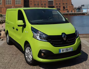 Renault Trafic Van [Worldwide] '2014–19