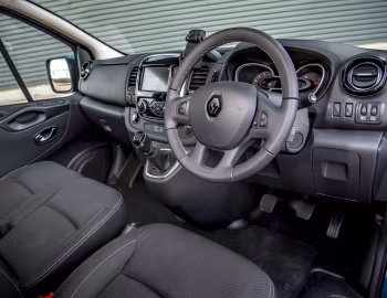Интерьер Renault Trafic Van [UK-spec] (X82) '2019–21