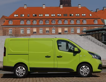 Renault Trafic Van [Worldwide] '2014–19