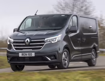 Renault Trafic Van Sport+ [UK-spec] (X82) '2022–pr.