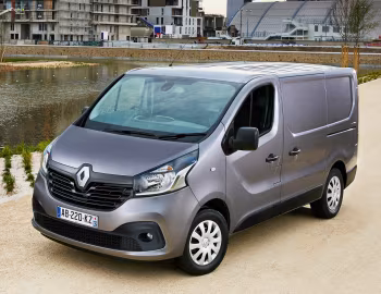 Renault Trafic Van [UK-spec] '2014–19