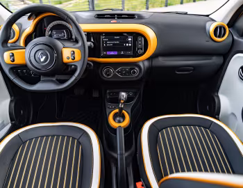 Передня панель Renault Twingo [Worldwide] '2019–24