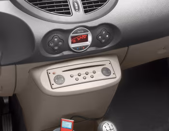 Интерьер Renault Twingo [Worldwide] '2007–11