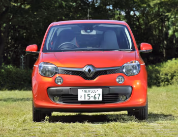 Renault Twingo Intens [Japan] '2016–19