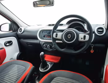 Front Panel Renault Twingo Dynamique [UK-spec] '2014–19