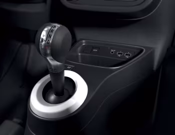 Интерьер Renault Twingo Z.E. [Worldwide] '2020–24