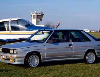 Zender Renault 11 Turbo '03.1985