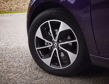 Renault Zoe Z.E. 40 R110 [Worldwide] '2018–19