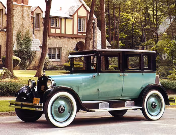 1923 REO Model 6T Brougham