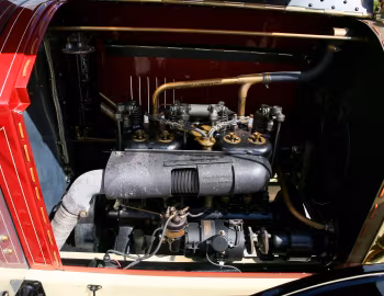 Sous la capuche 1915 REO Speed Wagon Special