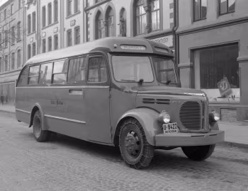 1949 REO Speed Wagon buss