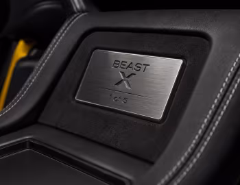 Interior Rezvani Beast X '2026