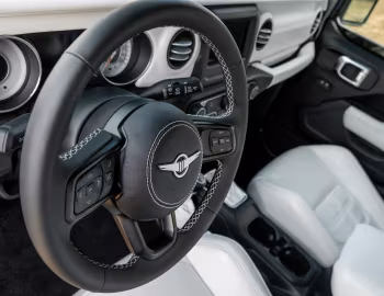 Panel frontal 2020–25 Rezvani Tank '2019–25