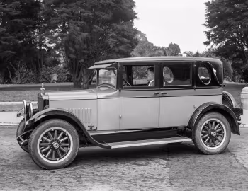 1925 Rickenbacker Eight Coach Brougham