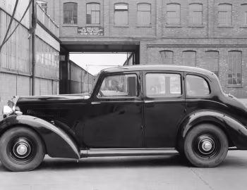 Riley 12 Saloon '1939–40
