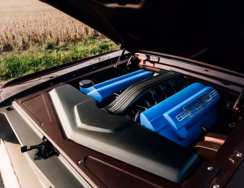 Под капотом 1965 Ringbrothers Ford Mustang Convertible Uncaged '10.2023