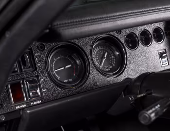 Комбинация приборов 1969 Ringbrothers Dodge Charger Defector '10.2017
