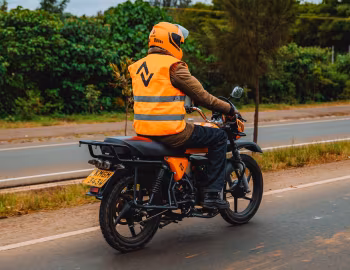 Roam Air '06.2022–25