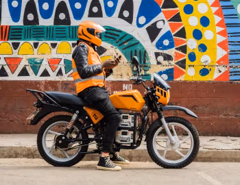 Roam Air '06.2022–25