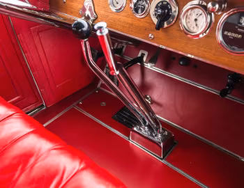 Intérieur 1918 Roamer Model C-6-54 4-passenger Touring