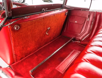 Intérieur 1918 Roamer Model C-6-54 4-passenger Touring