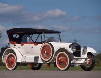 1918 Roamer Model C-6-54 4-passenger Touring