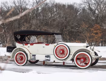 1918 Roamer Model C-6-54 4-passenger Touring