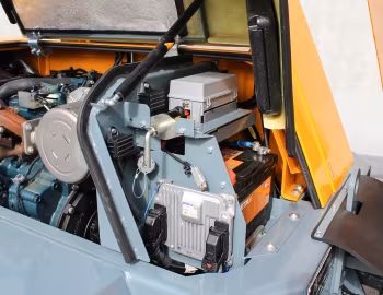 Under The Hood RACO 2500 HSK '2014–pr.