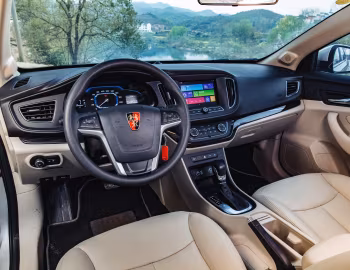 Торпедо Roewe 360 (AP14) '2015–17