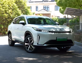 Roewe D5X DMH '2024–н.в.