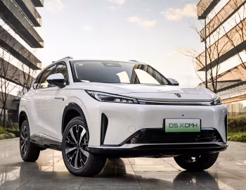 Roewe D5X DMH '2024–н.в.