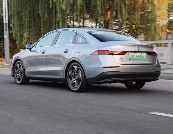 Roewe D7 DMH '2023–н.в.
