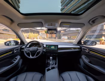 Торпедо Roewe i5 '2021–23