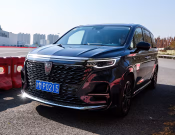 Roewe iMAX 8 '2020–23