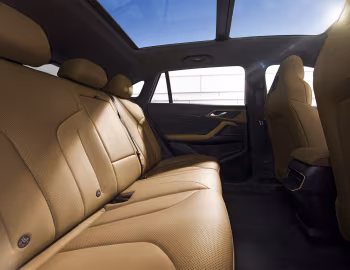Интерьер Roewe RX5 '2022–н.в.