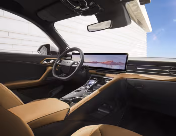 Интерьер Roewe RX5 '2022–н.в.