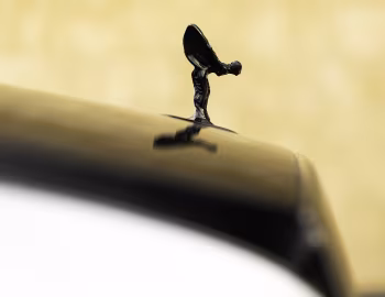 Mascotte Rolls-Royce Black Badge Ghost "Aesthete" [Worldwide] '2024–pr.