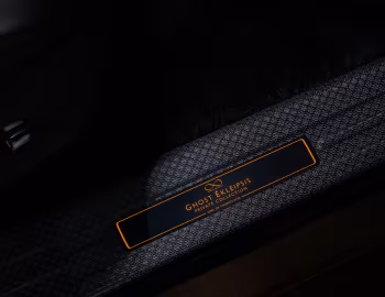 Interior Rolls-Royce Black Badge Ghost "Ékleipsis Private Collection" '2023