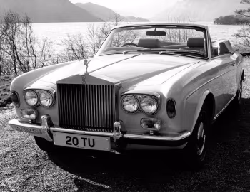 Rolls-Royce Corniche Convertible [UK-spec] '1971–77