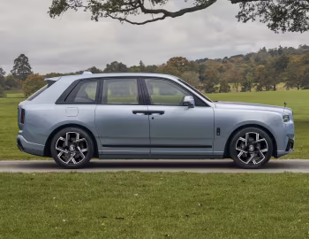 Rolls-Royce Black Badge Cullinan "Daisy" '2025