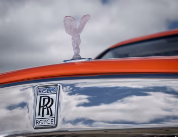 Логотип Rolls-Royce Cullinan "Fux Orange" '08.2019