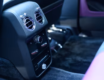 Інтэр'ер Rolls-Royce Black Badge Cullinan [Japan] '2019–24