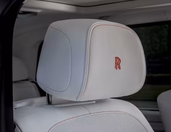 Interior Rolls-Royce Cullinan "Fux Orange" '08.2019