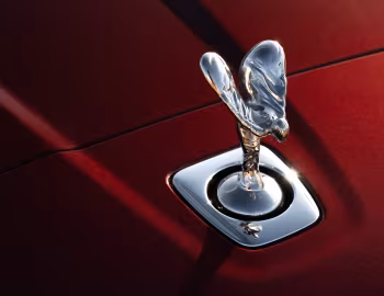 Mascotte Rolls-Royce Cullinan "Protagonist" [Worldwide] '2024–pr.