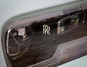 Rolls-Royce Black Badge Cullinan Mid-Century Modern '04.2021