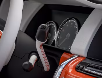 Interior Rolls-Royce Cullinan "Fux Orange" '08.2019