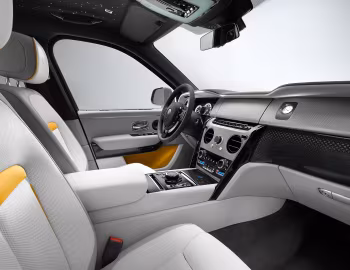 Інтер'єр Rolls-Royce Cullinan "Fu-Shion: Tempest Grey" '2022–24