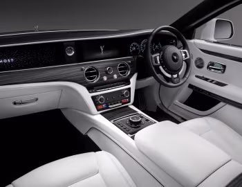 Торпедо Rolls-Royce Ghost [UK-spec] '2020–24
