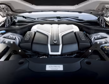 Під капотом 2021–24 Rolls-Royce Ghost [North America] '2020–24